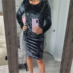 Green velvet Dresses | Crushed Velvet Maternity Dr